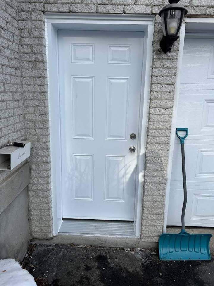 Pose de portes Terrebonne